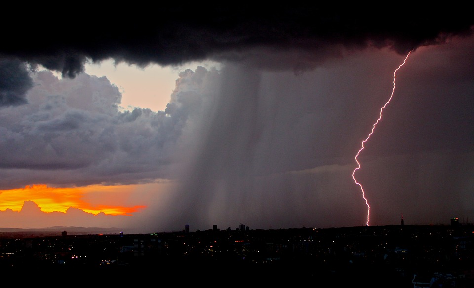 lightning-801866_960_720